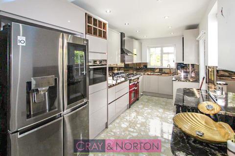 105 Bingham Road, Addiscombe, Croydon, CR0 7EL