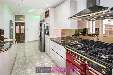 105 Bingham Road, Addiscombe, Croydon, CR0 7EL