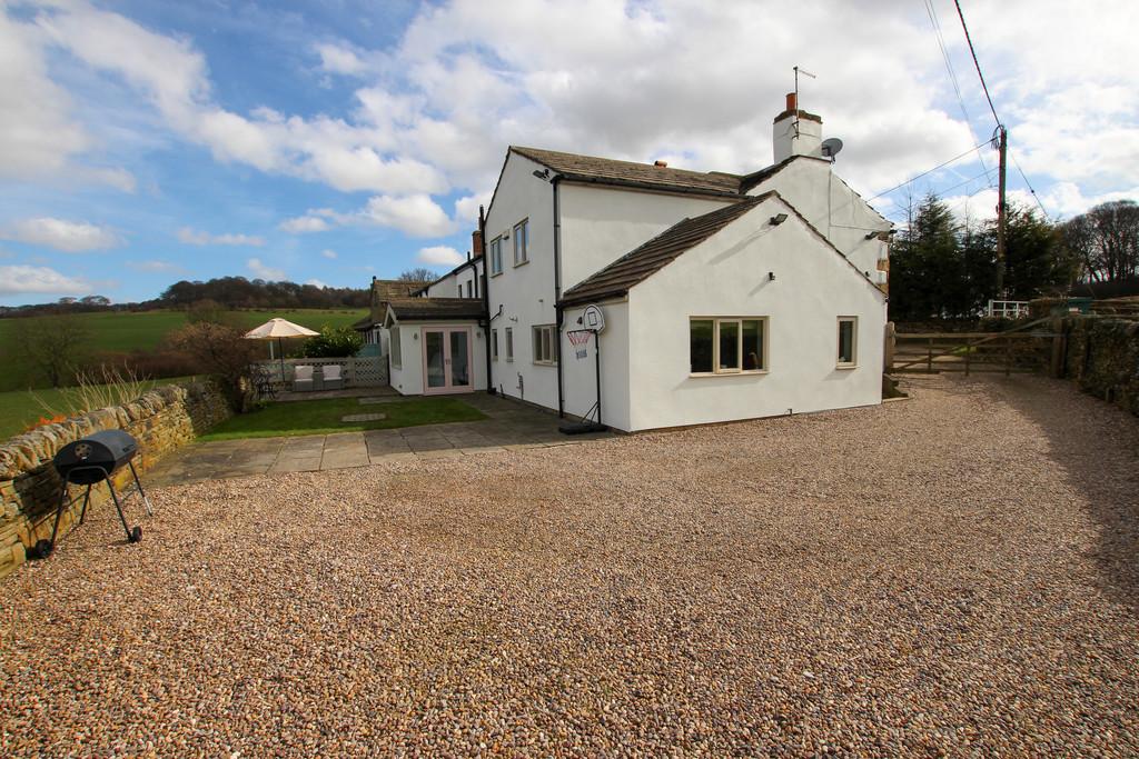 Wakefield Road, Lepton, Huddersfield 4 bed cottage £1,500 pcm (£346 pw)
