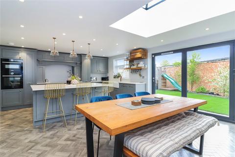 8 Palliser Road, Chalfont St Giles, HP8 4DN