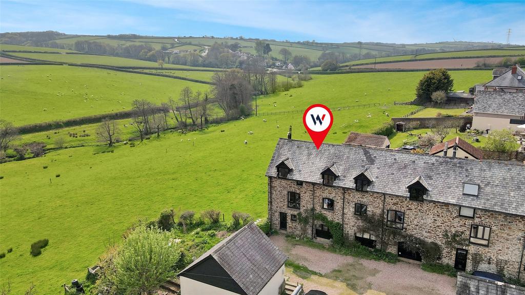 Barnstaple, EX31 3 bed end of terrace house £