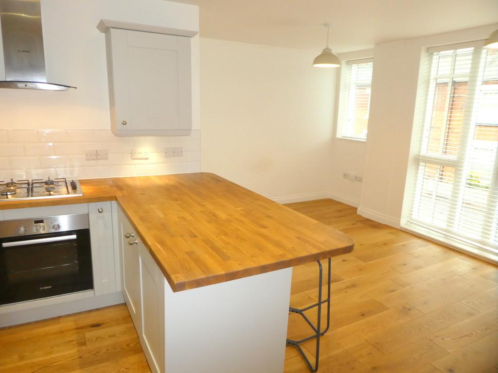 Darley Street, Sale 1 bed apartment £1,100 pcm (£254 pw)