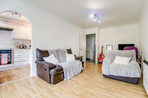 1 bedroom apartment to rent - Barnum Court, Rodbourne, Swindon