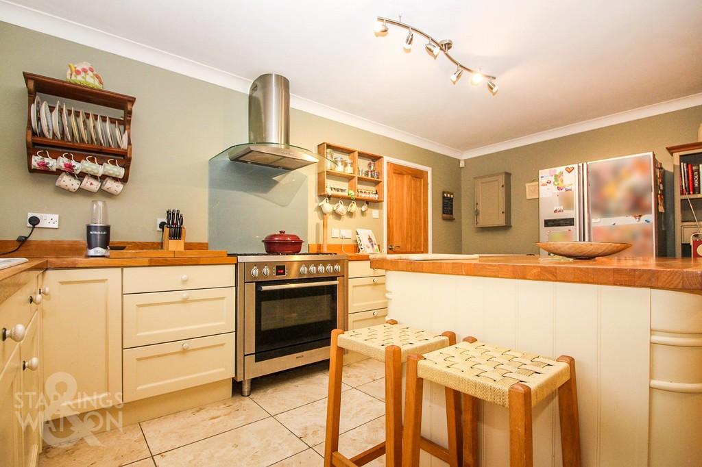 Paston Way, Thorpe St. Andrew, Norwich 4 bed detached house for sale