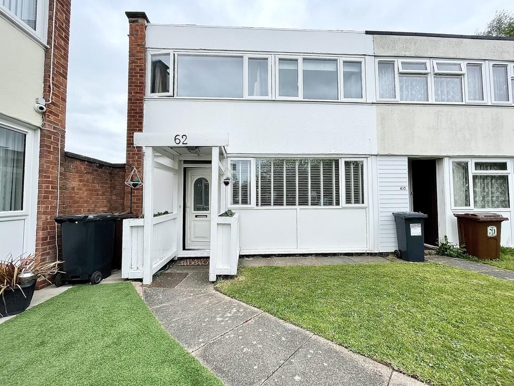 Highwood Avenue, Solihull 3 bed end of terrace house £245,000