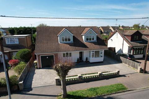 5 bedroom detached house for sale - Warwick Road, Rayleigh