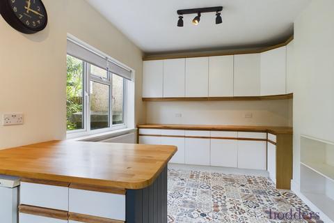 undefined, Lime Grove, Addlestone, Surrey, KT15