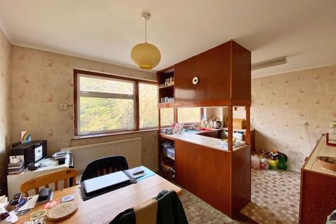 46 Eden Road, Bexley, DA5 2EG