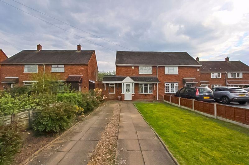 Griffiths Drive, Ashmore Park, Wednesfield 2 bed semidetached house