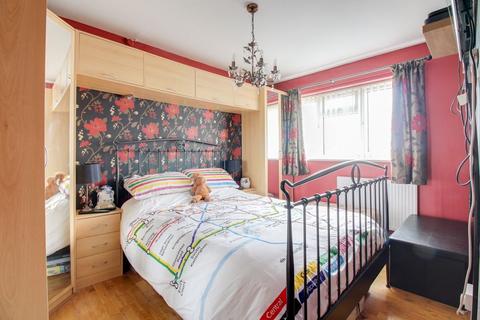 6 Berryfields, Cheddington, Leighton Buzzard, LU7 0ST