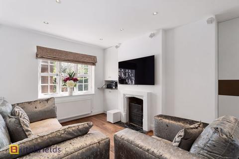 2 Asmuns Place, London, NW11 7XG