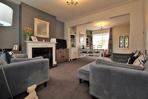 38 Lichfield Road, Bloxwich, Walsall, WS3 3LY