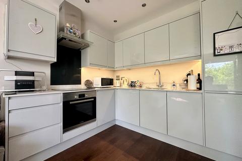 1 bedroom apartment for sale, London Road, Bracknell, Berkshire, RG12