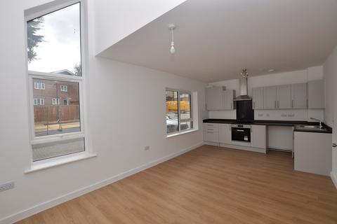 2 bedroom apartment to rent - Eastwood Road , Rayleigh , SS6