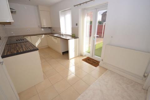 100 Warrington Road, Widnes, WA8 0AS