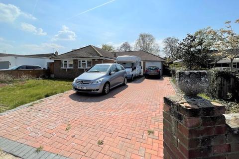 18 Albert Drive, Cheltenham, GL52 3JH