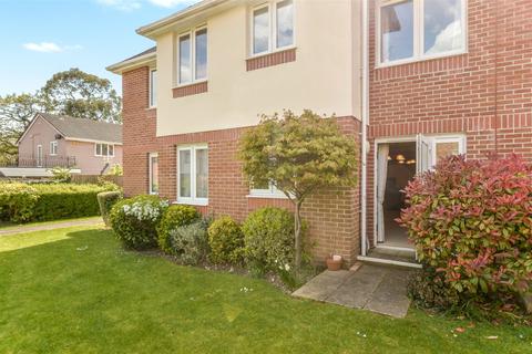 2 bedroom apartment for sale - Moorland Court, Station Road, West Moors, Ferndown, BH22