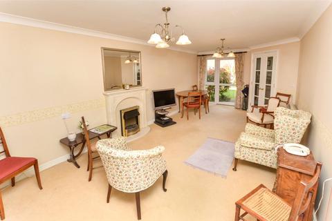 2 bedroom apartment for sale - Moorland Court, Station Road, West Moors, Ferndown, BH22