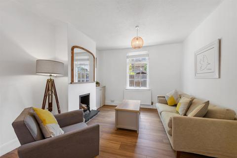 2 bedroom terraced house for sale - Elizabeth Terrace, London, SE9