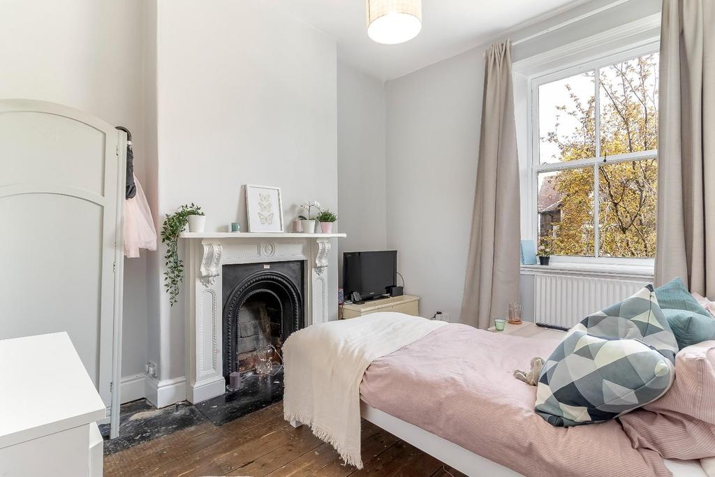 Bedroom 3.jpg