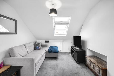 1 bedroom flat to rent, Norroy Road, Putney SW15