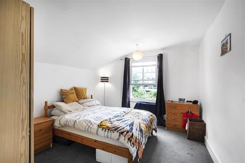 1 bedroom flat to rent, Norroy Road, Putney SW15