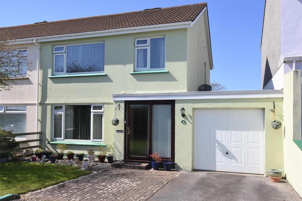 Roseland Gardens, Redruth 3 bed house £325,000