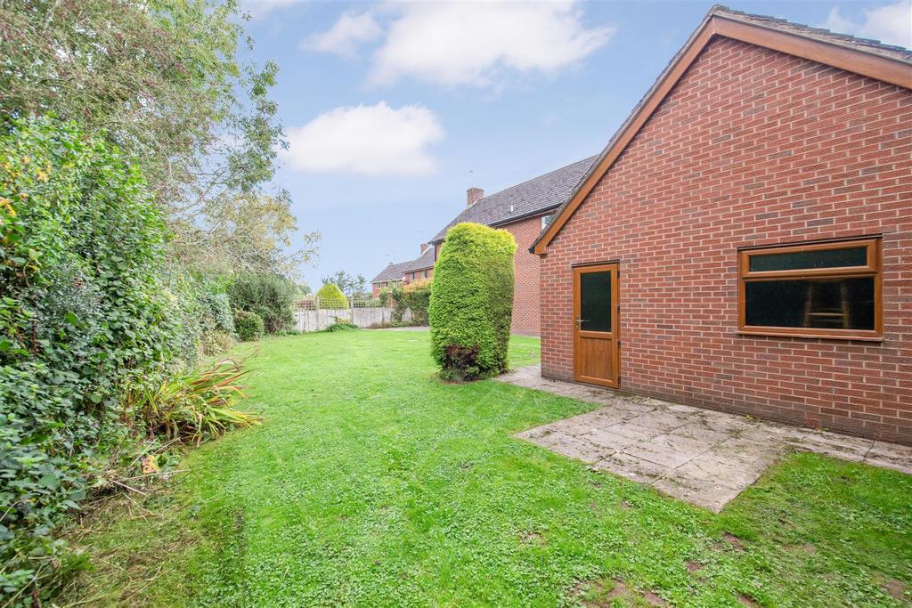 6 Broome Close HIGH RES-26.jpg