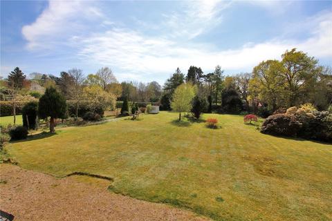 Elmstead Chapel Road, Oxted, RH8 0SX