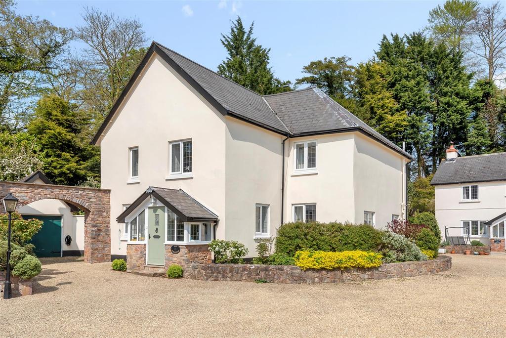 Uffculme 3 bed semidetached house for sale £400,000