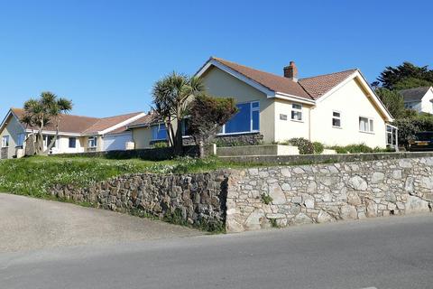 6 bedroom detached bungalow for sale - Crabby, Alderney
