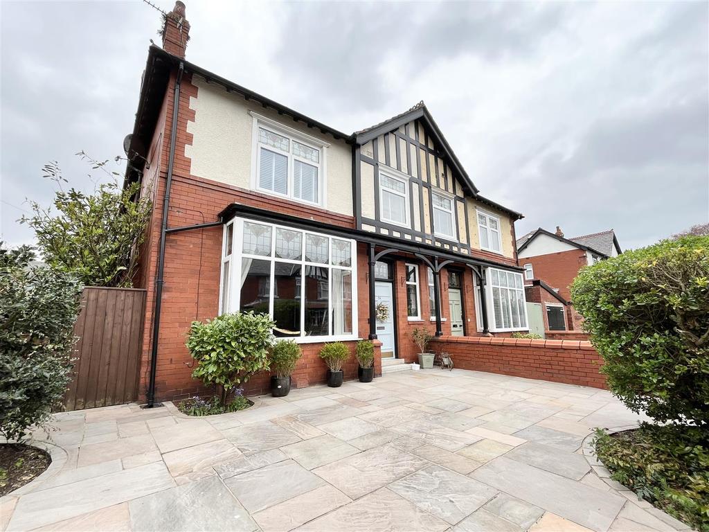 House For Sale Central Drive Ansdell at Robert Simmons blog