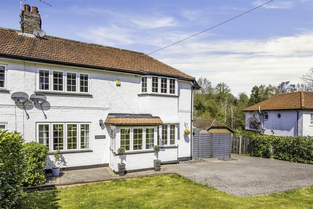 Drive Spur, Kingswood, 4 bed semidetached house £875,000