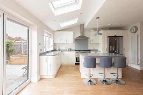 153 Waverley Road, Epsom, KT17 2LN