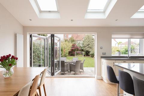 153 Waverley Road, Epsom, KT17 2LN
