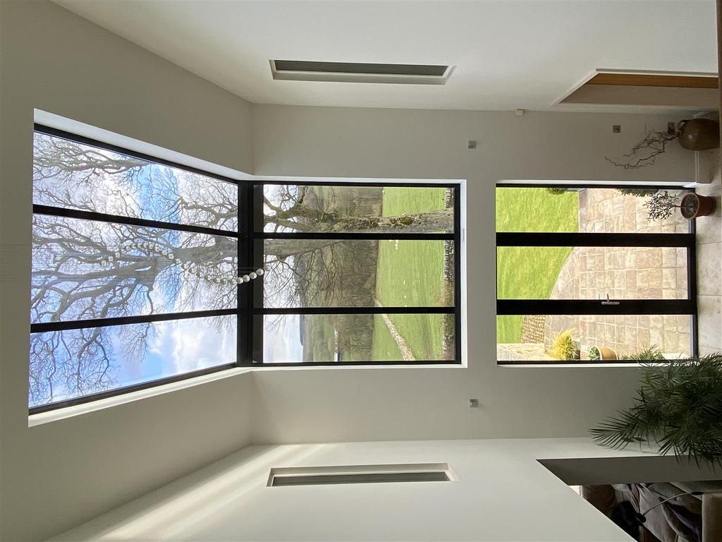 Atrium dining room