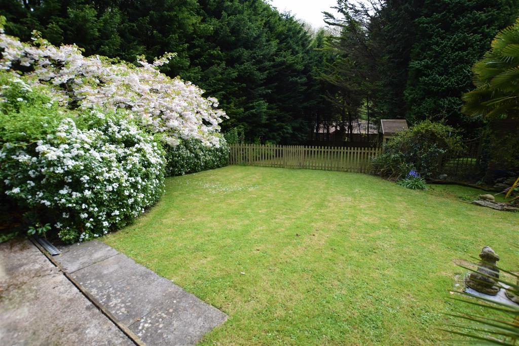 Walton Street, WaltonInGordano. 4 bed detached bungalow £695,000