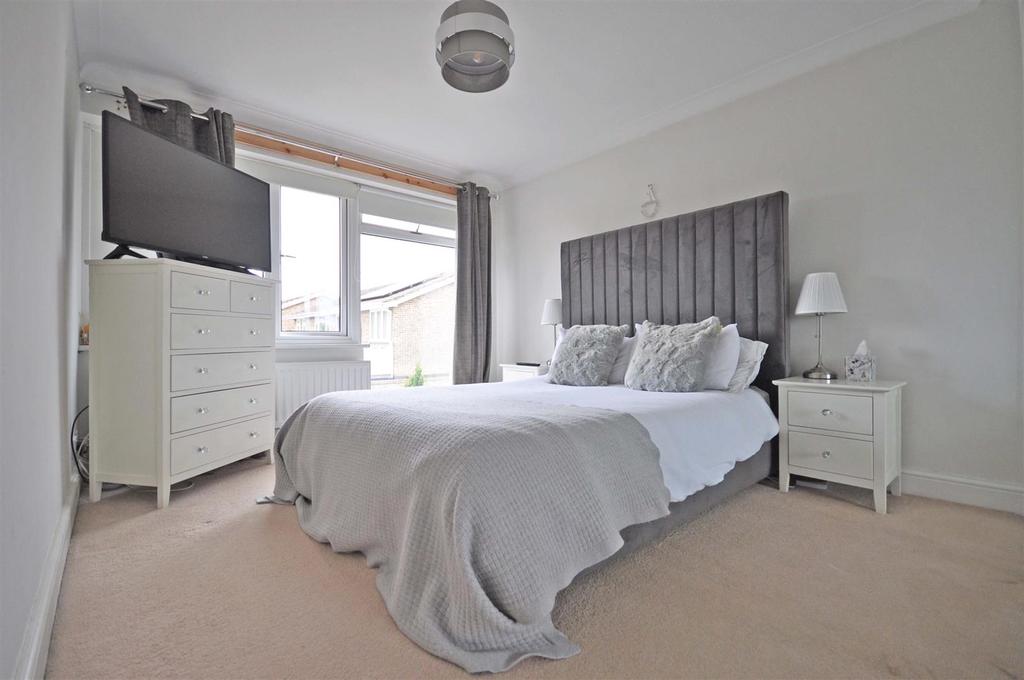 Bedroom 1c.jpg