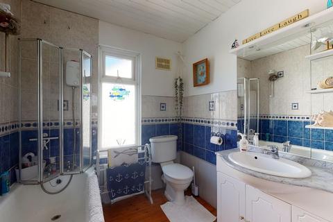 20 Beaconsfield Road, Dover, CT16 2LL