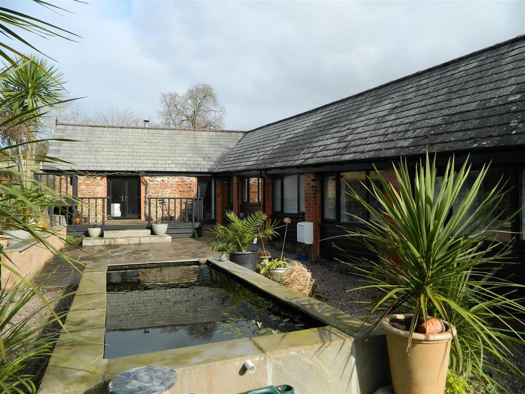 Westford, Wellington 3 bed bungalow £475,000