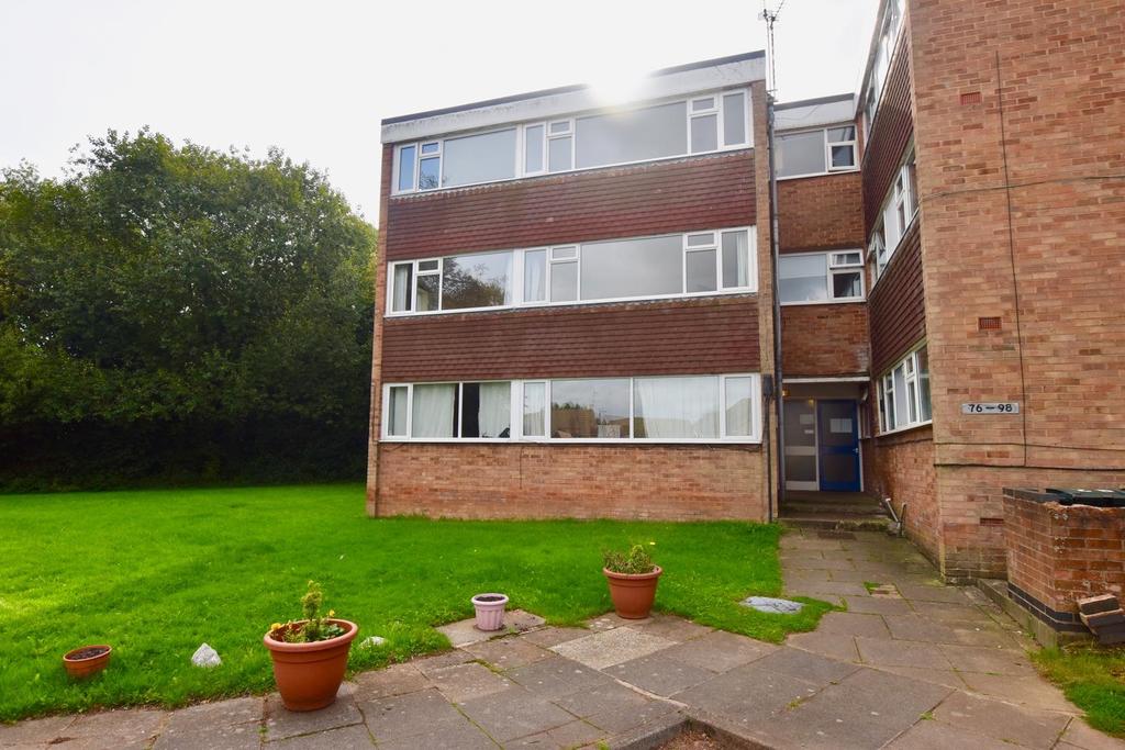 Greendale Road, Whoberley, Coventry 2 BEDROOM FLAT, PART FURNISHED 2