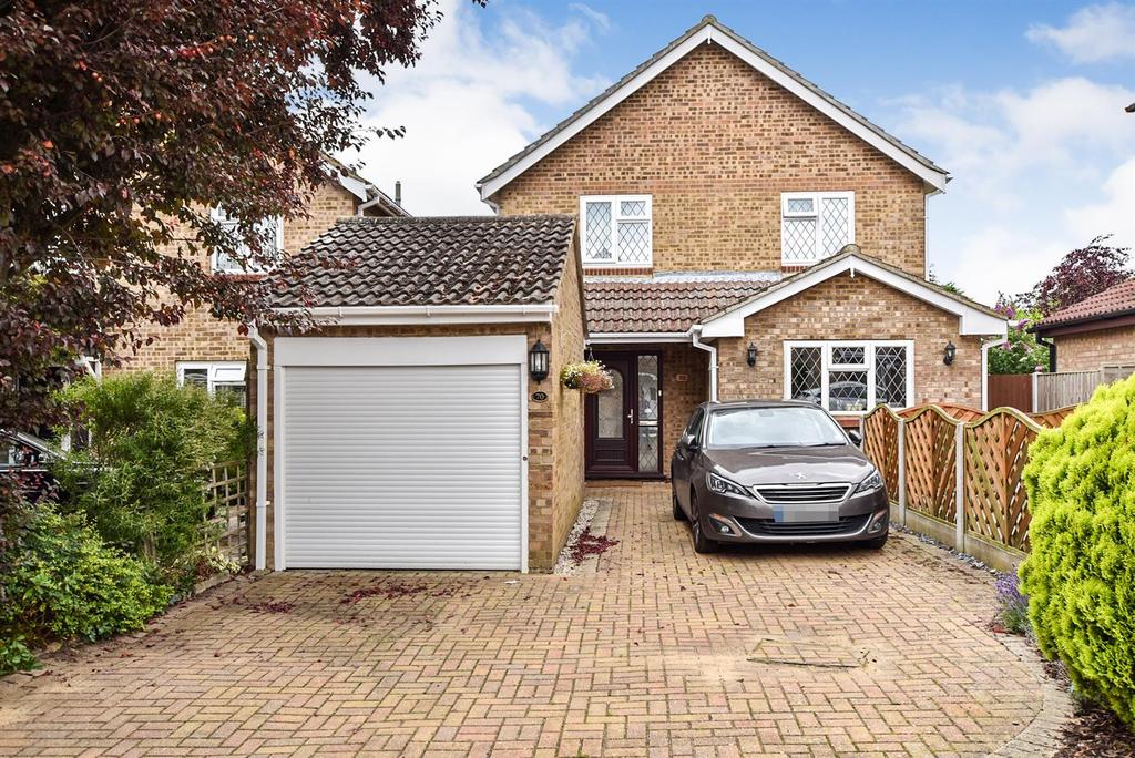 Bartley Road, Benfleet 4 bed detached house for sale £550,000