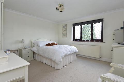 27 Black Moss Lane, Ormskirk, L39 4TN