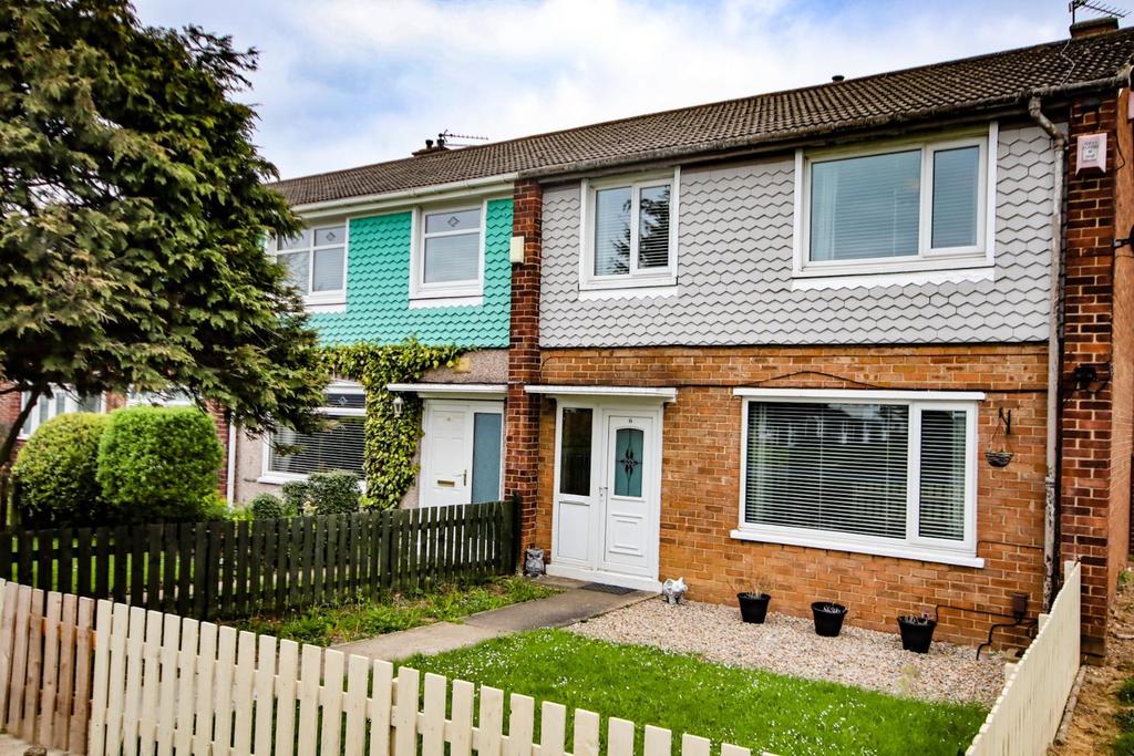 Edgehill Way, Low Grange, Billingham... 3 bed end of terrace house £