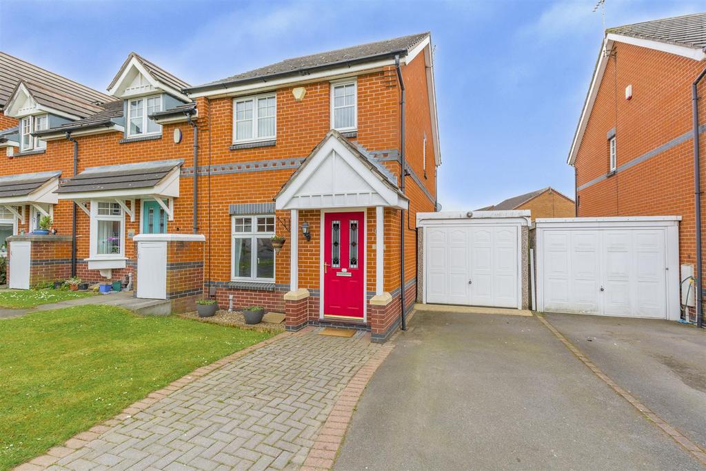 Harrow Drive, Ilkeston 2 bed townhouse for sale £190,000