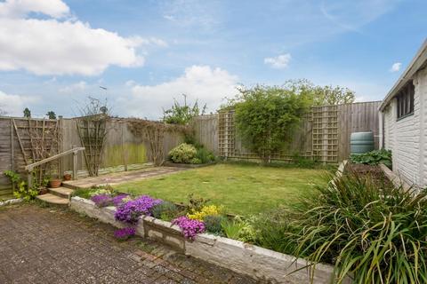 10 Augustus Drive, Alcester, B49 5HH