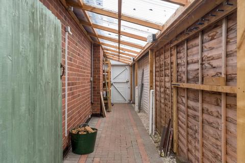10 Augustus Drive, Alcester, B49 5HH