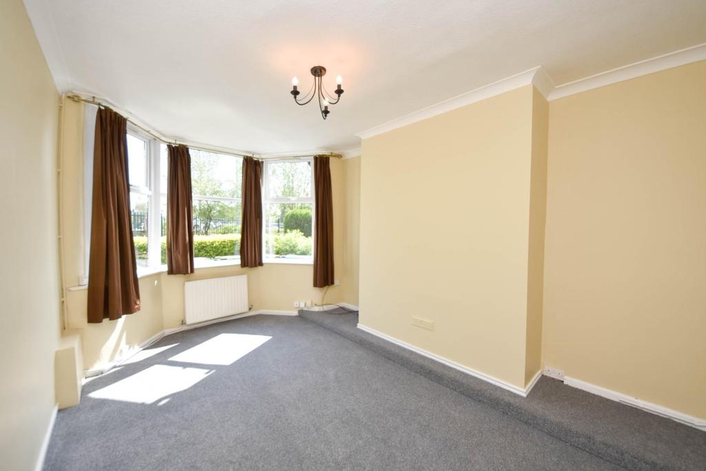 Netherby Road, Beech Hill, Wigan, WN6 7PT 3 bed terraced house £695