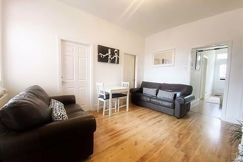 2 bedroom apartment for sale - High Street East, Wallsend, Tyne & Wear, NE28