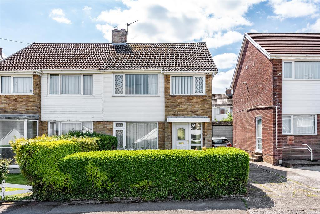 Penrhiw Road, Morriston, Swansea 3 bed semidetached house £125,000
